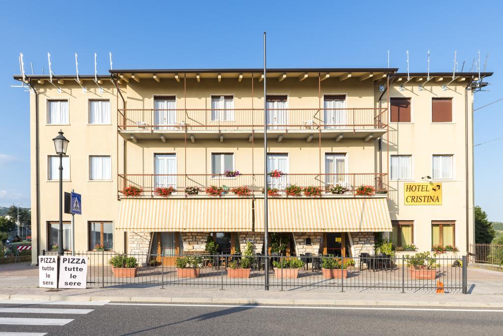 Hotel Cristina San Rocco di Piegara エクステリア 写真